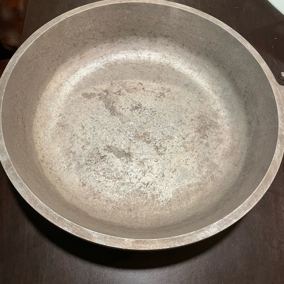 12” Guardian Ware with lid - Picture 2 of 3